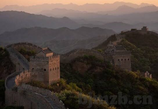 av无码免费麻豆影院-免费视听新体验，解锁AV无码麻豆影院的多元魅力